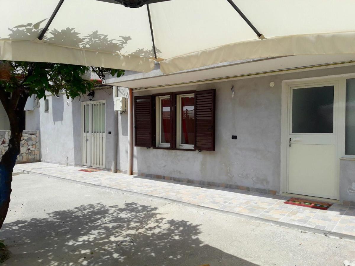 Breakfast In Naples Bed & Breakfast ภายนอก รูปภาพ